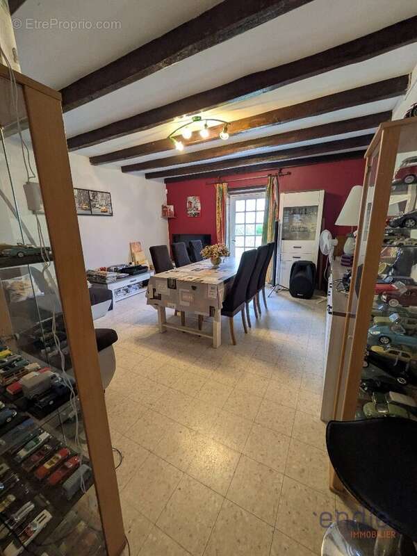 Maison à RAY-SUR-SAONE