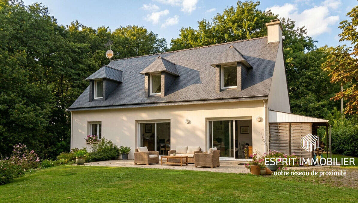 Maison à RIEC-SUR-BELON