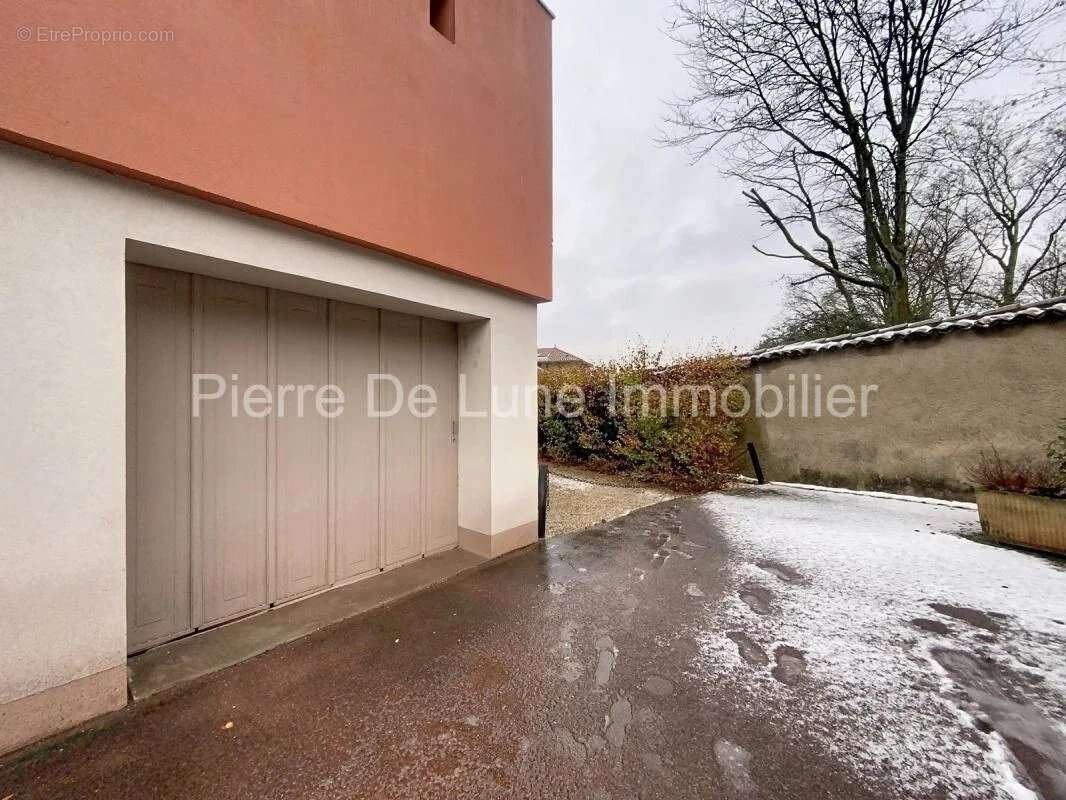 Appartement avec garage et caves - Vues exceptionnelles - 7ème étage - photo 19