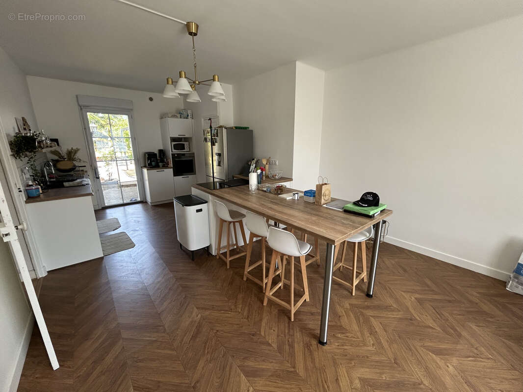 Maison à PUY-GUILLAUME