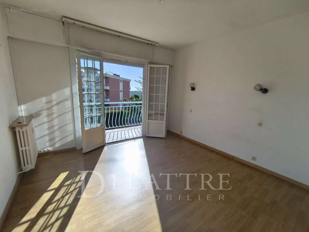 Appartement à VENCE