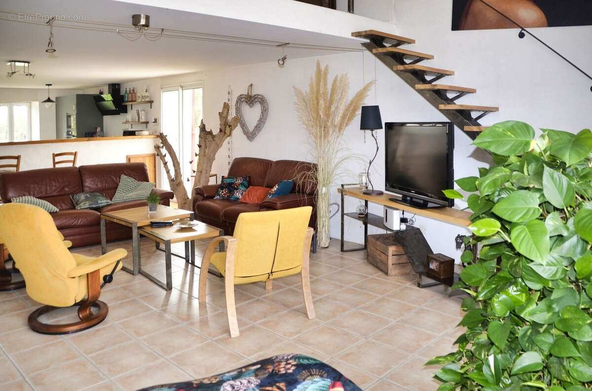Maison à vendre 8 pièces LE GUE D'ALLERE (17) - photo 31