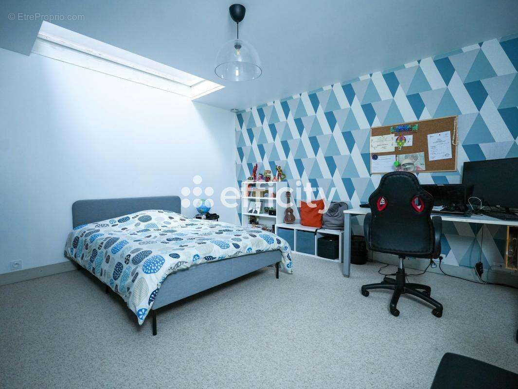 Maison à SAINT-CYR-EN-VAL