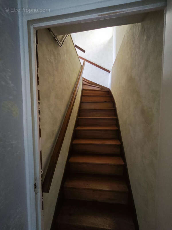 Maison à PONT-D&#039;OUILLY