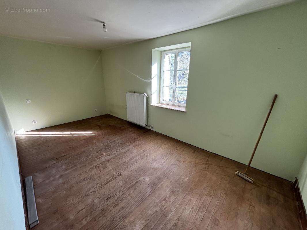 Maison à SAINT-CHRISTOPHE-LE-JAJOLET