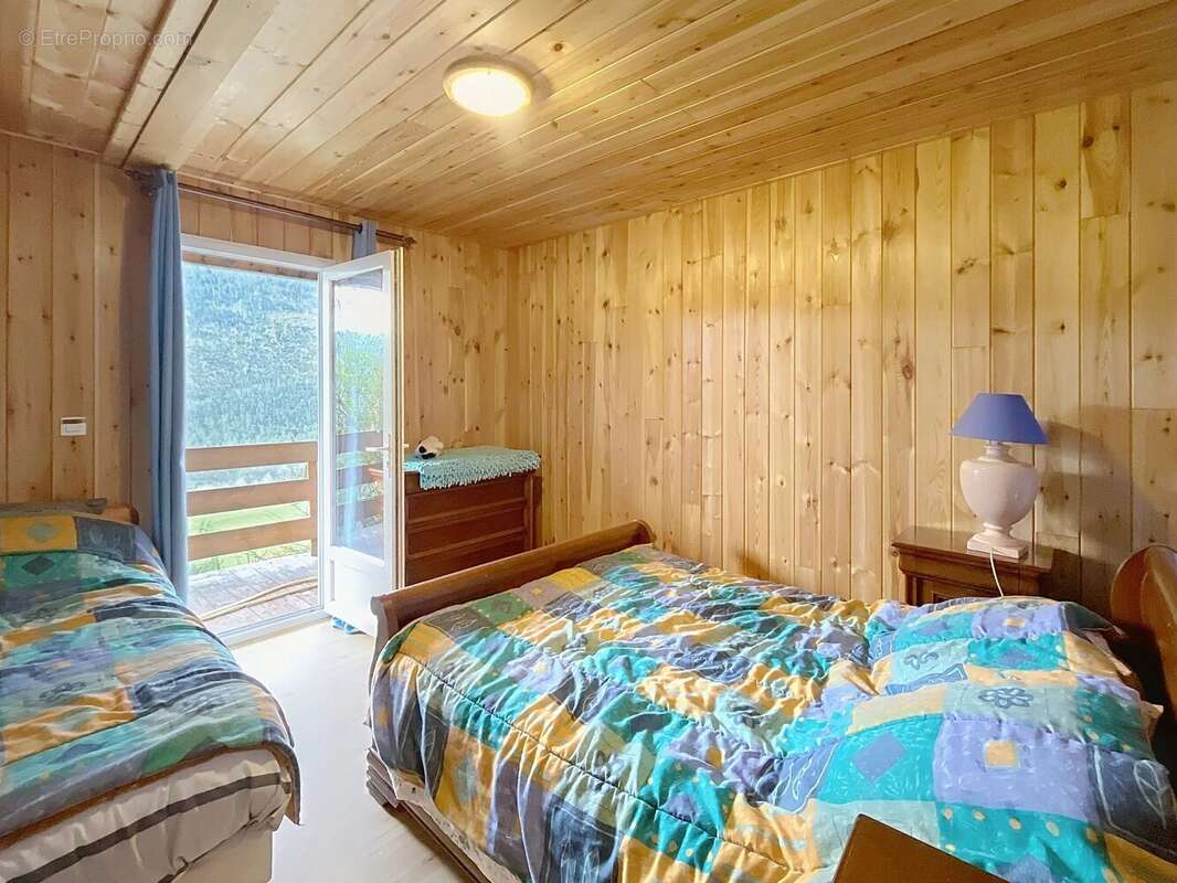 Maison à SAINT-AUBAN