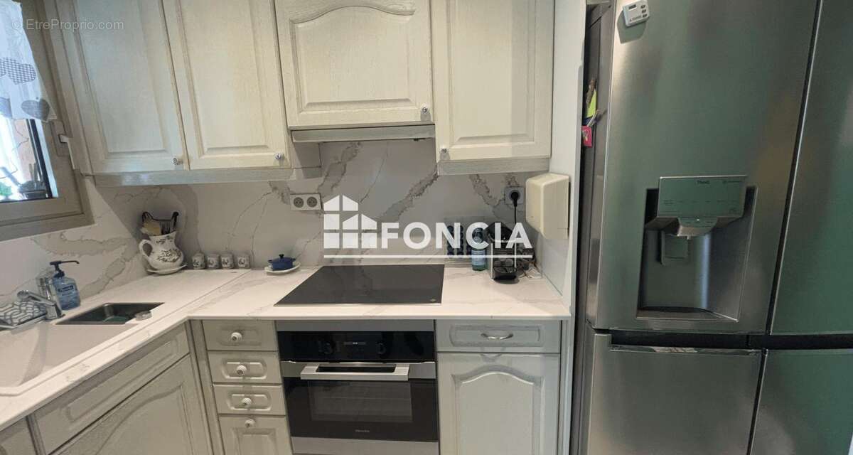 Appartement à LE CANNET