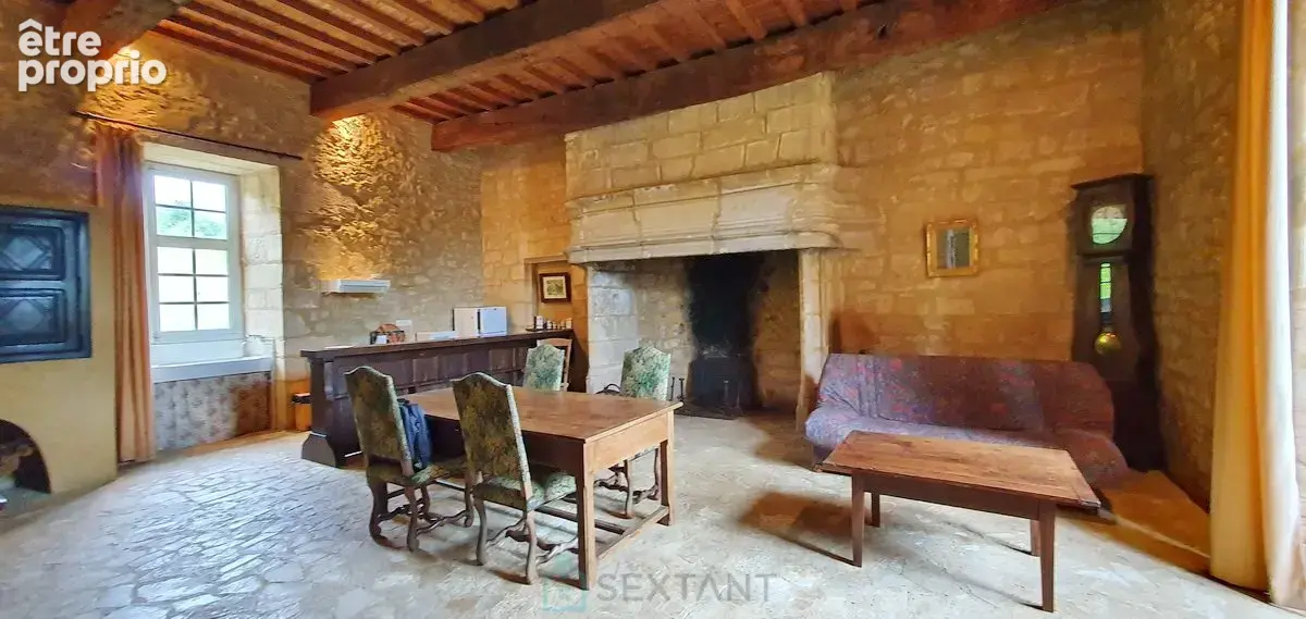 Corps de logis d'exception  Ancien château des XIII? & XV? siècles  Saint Pompon (25 km de Sarlat) - photo 10