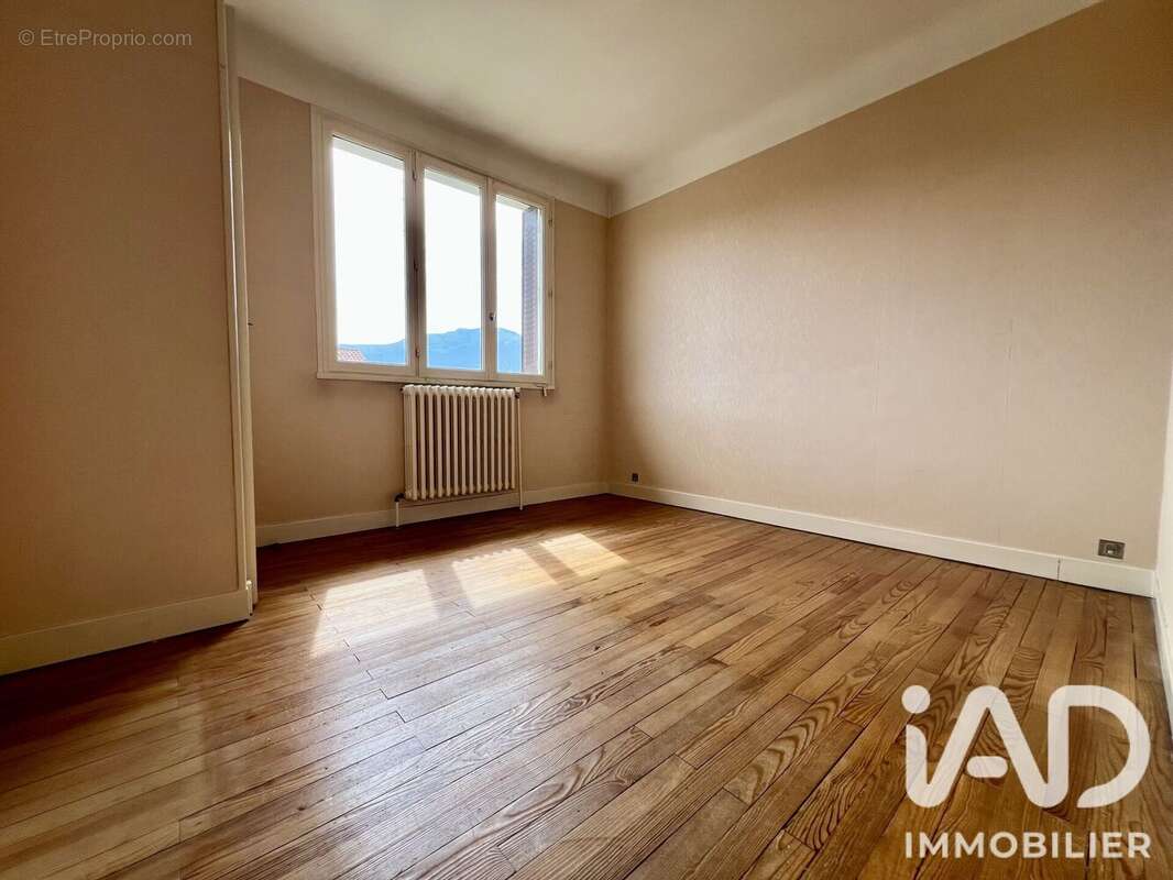 Maison 109 m² à Poisat  - photo 9