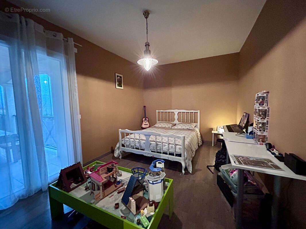 Maison à SAINT-PERAY