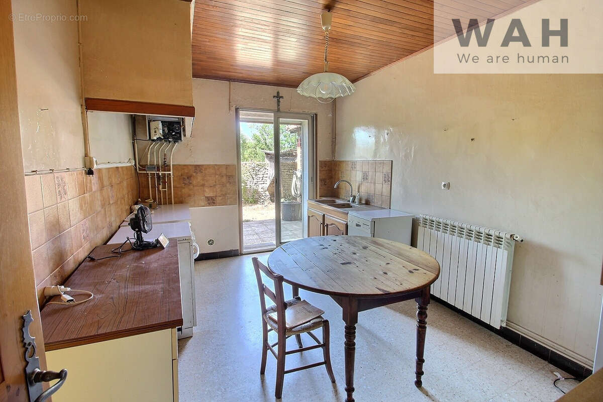 Vente maison de village avec jardin garage et cave à pompignan (30170) - photo 4