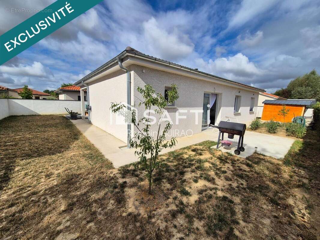 Maison 99 m² à Peronnas  - photo 3
