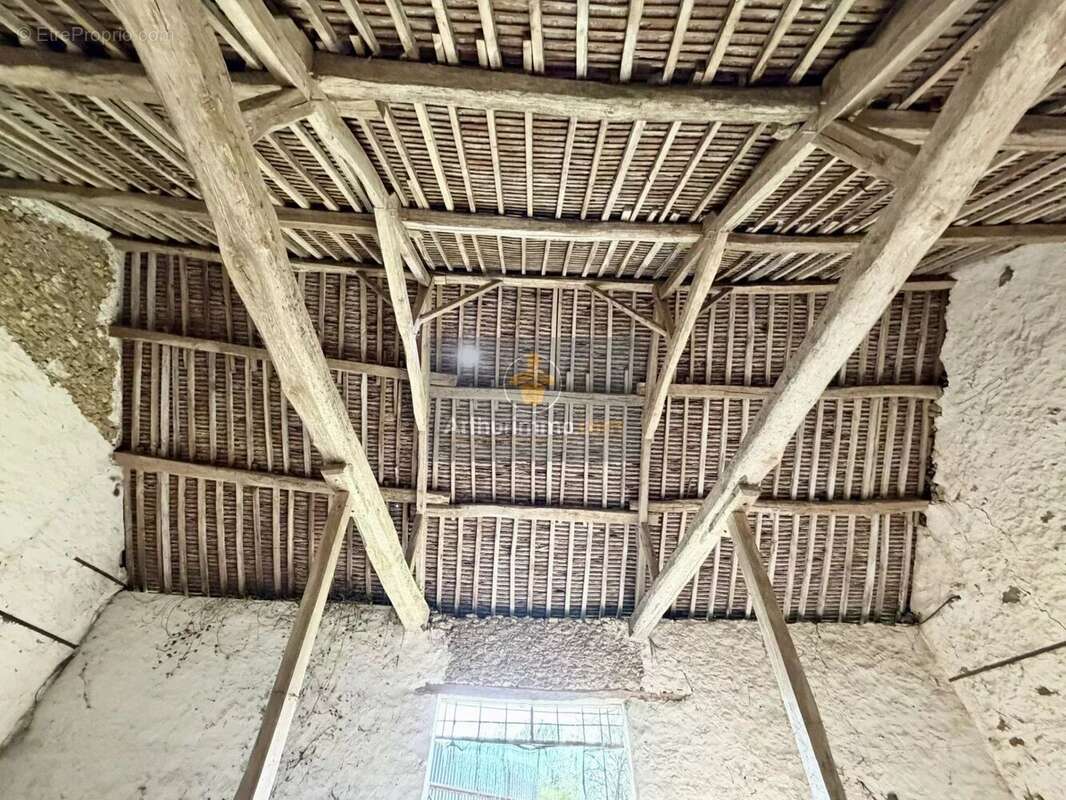 Maison à COULOMMIERS