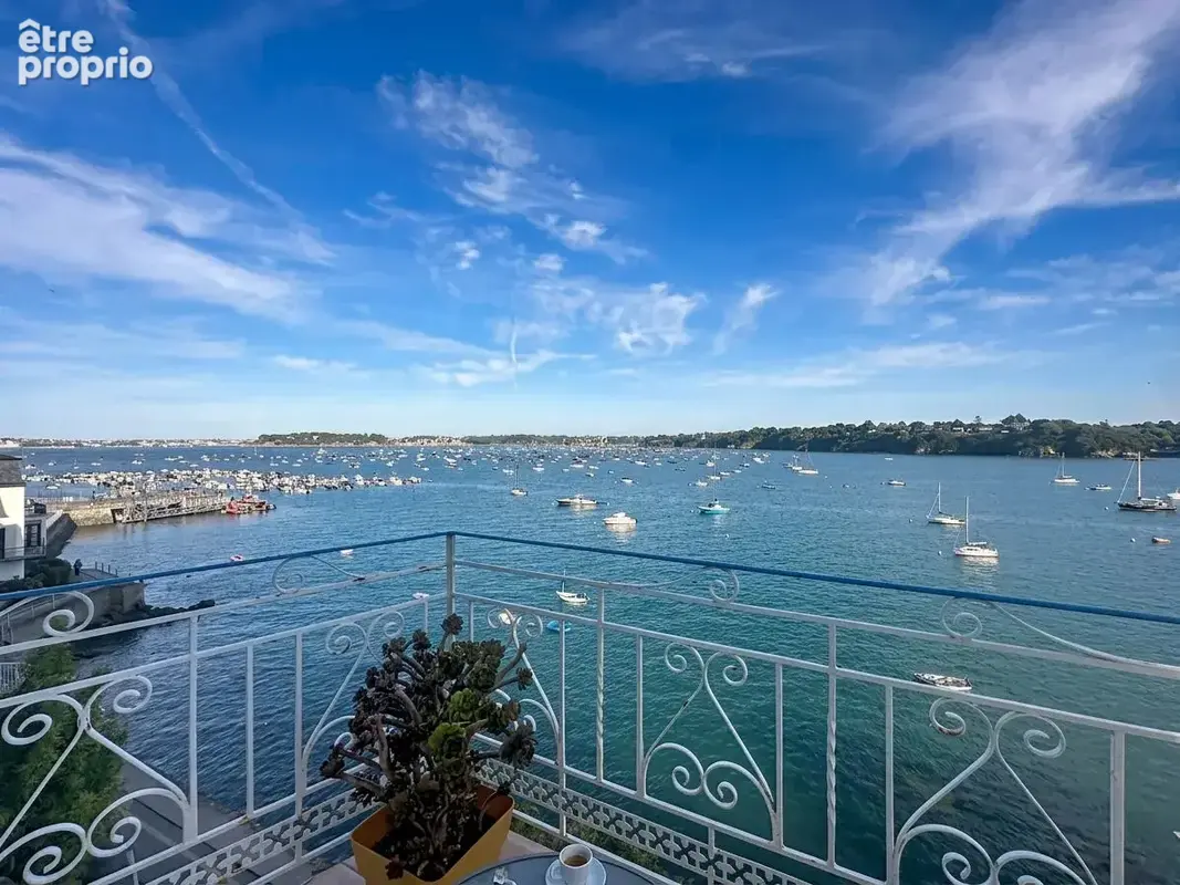 Appartement type 3 - 75,84 m²  - deux balcons - vue mer exceptionnelle - photo 10