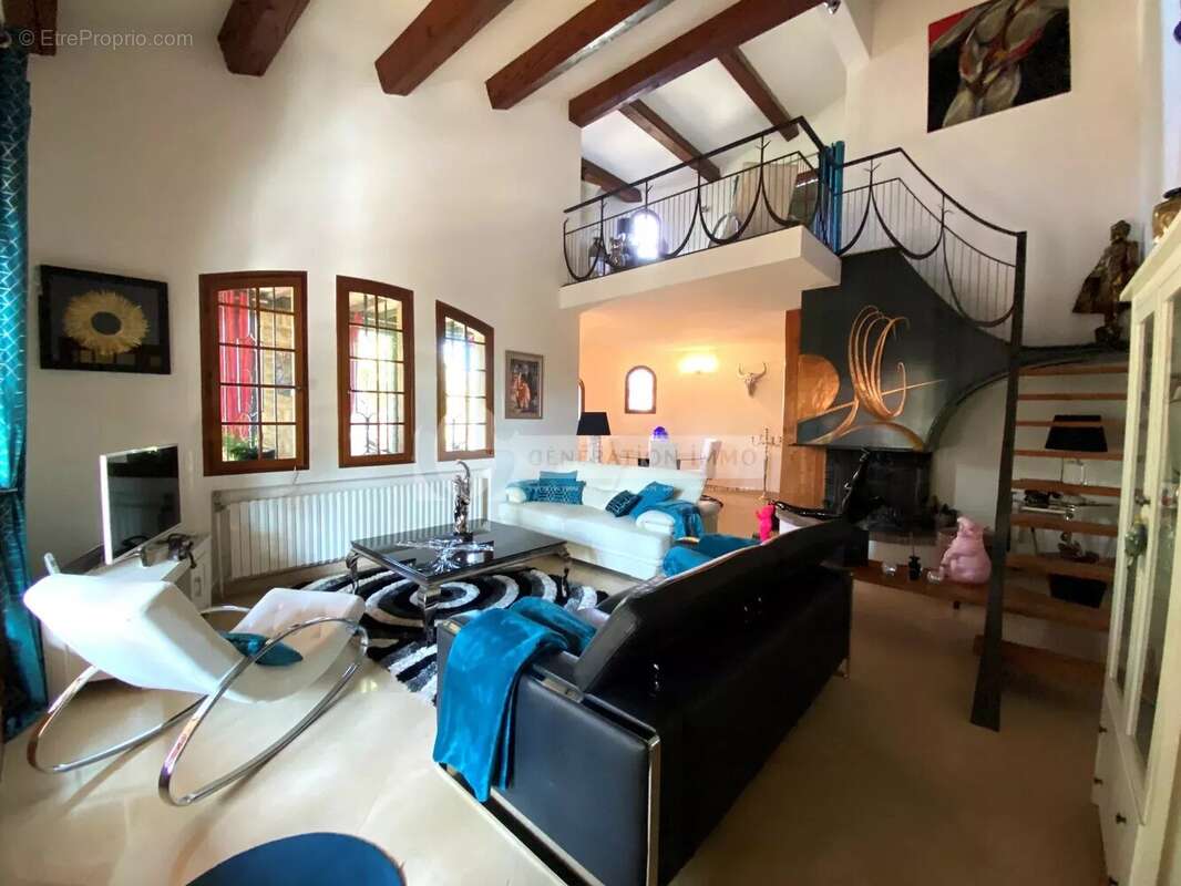 Maison à BEAUCAIRE