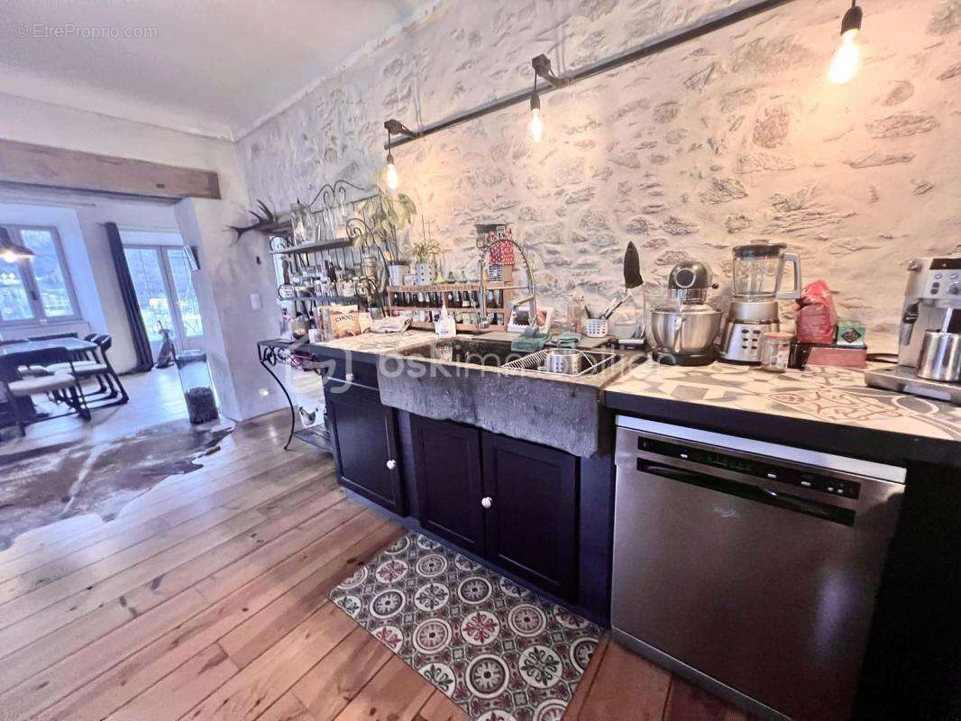 Maison à SAINT-REMY-DE-MAURIENNE