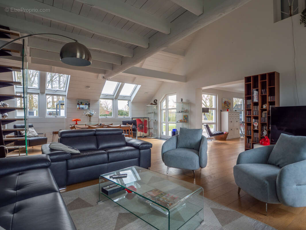 Maison à SAINT-AMAND-LES-EAUX