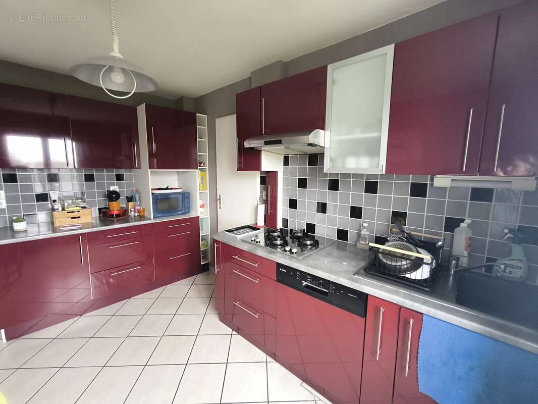 Maison à SAINT-JUNIEN