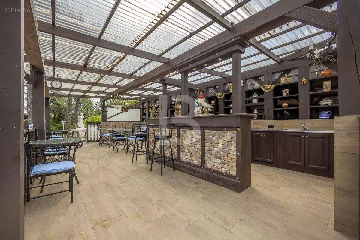 Maison à MOUANS-SARTOUX