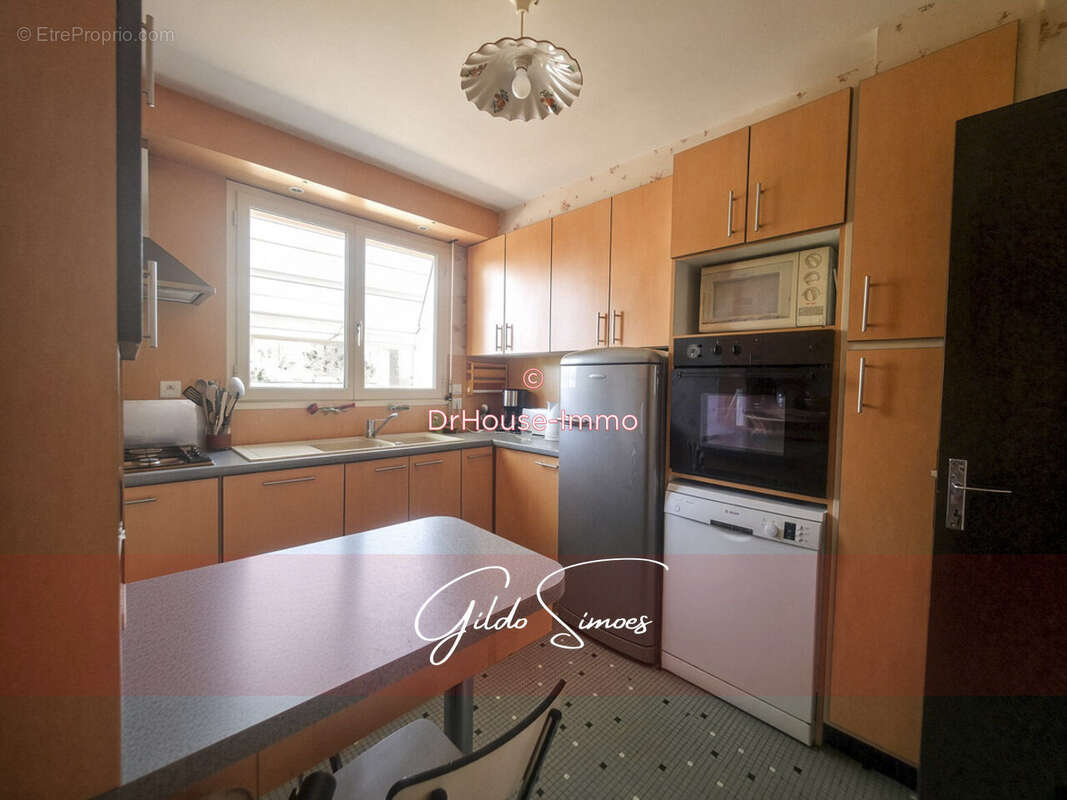 Maison 152 m² à Buxerolles  - photo 8