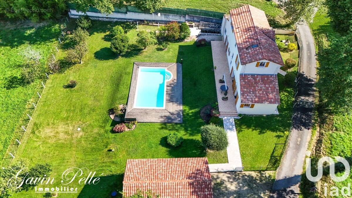 Photo 1 - Maison à SAINT-BENOIT-DE-CARMAUX