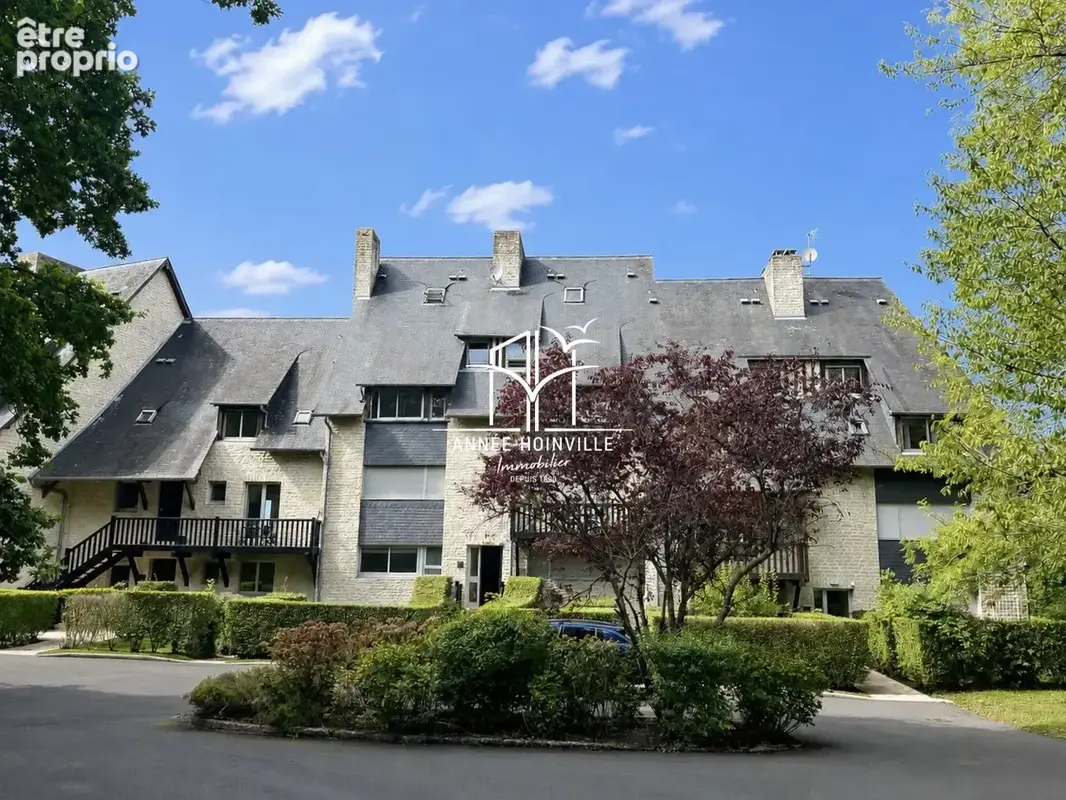 Appartement 4 pièces 89 m² à vendre à Tourgeville (14800) - photo 2