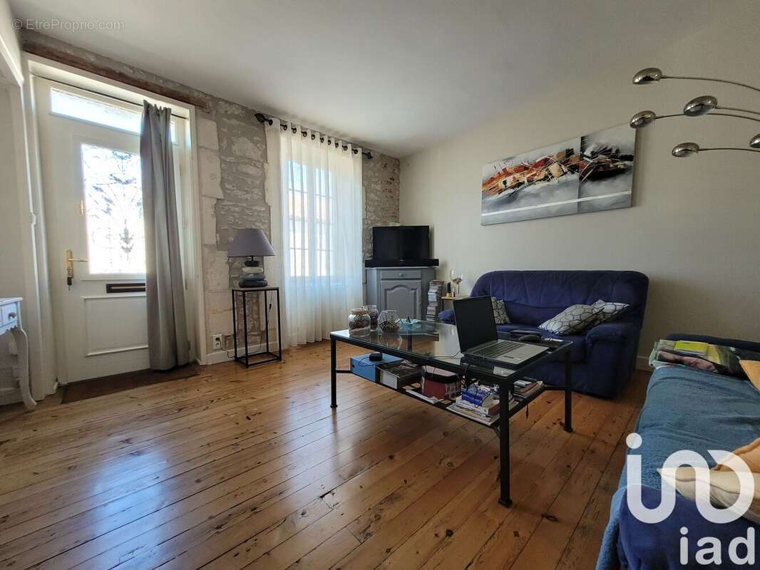 Photo 2 - Maison à COGNAC