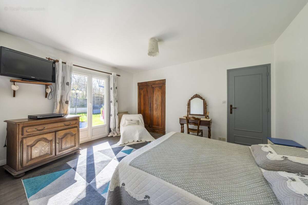 Maison à LE MEE-SUR-SEINE