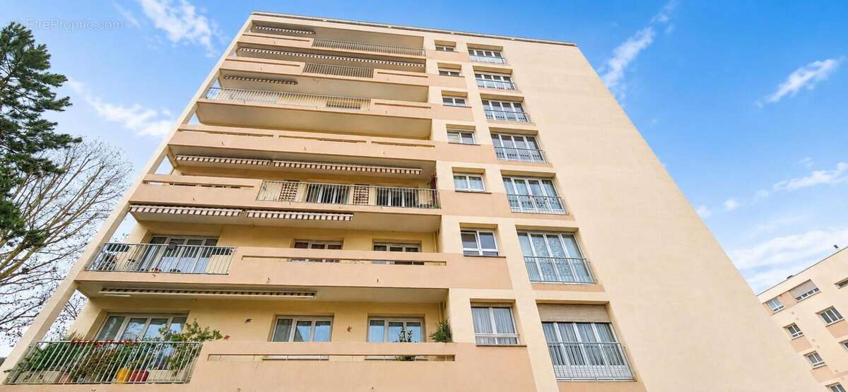 Bel appartement lumineux au 6ème étage avec ascenseur, offra - photo 7