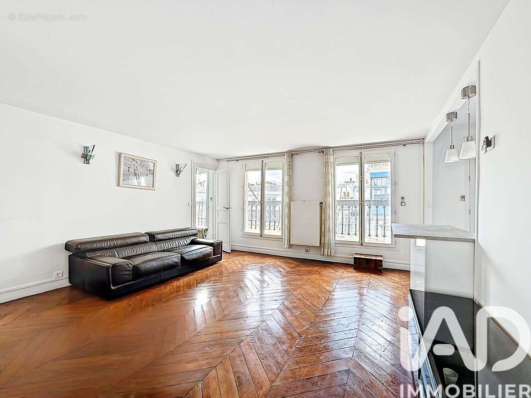 Photo 3 - Appartement à PARIS-9E
