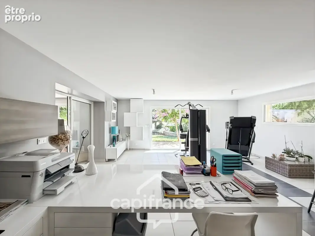 Maison Familiale avec piscine composée de 5 chambres sur ANJOU (38) - photo 20