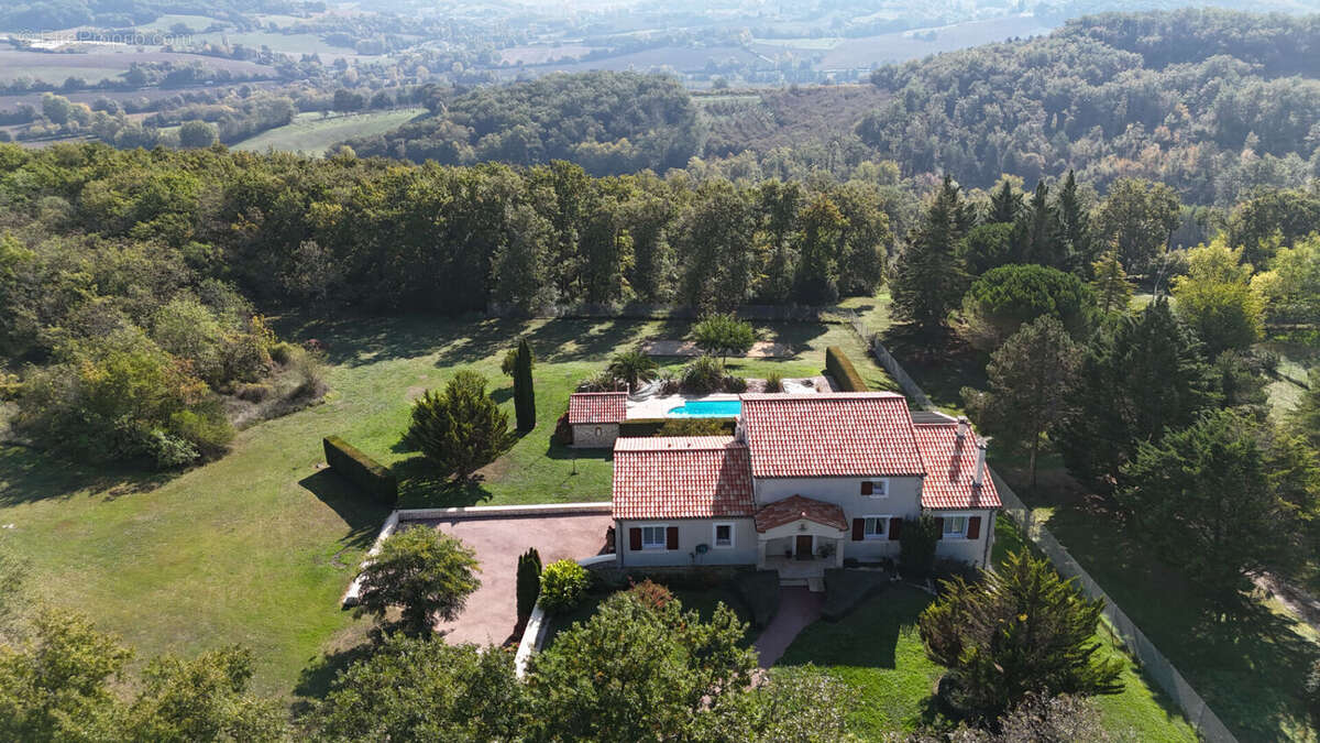 Maison à HAUTEFAGE-LA-TOUR