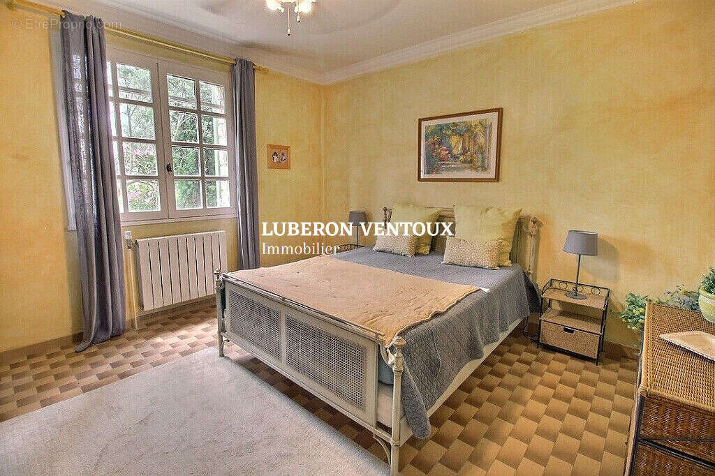 Maison à CRILLON-LE-BRAVE