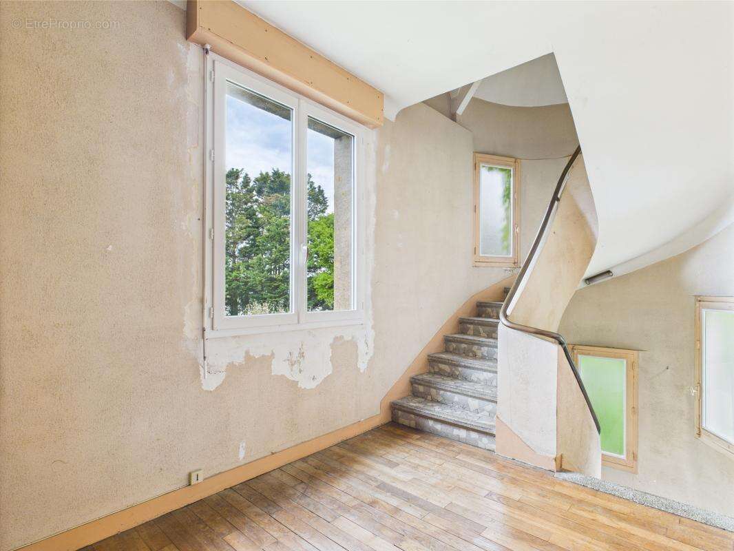 Maison à CORPS-NUDS