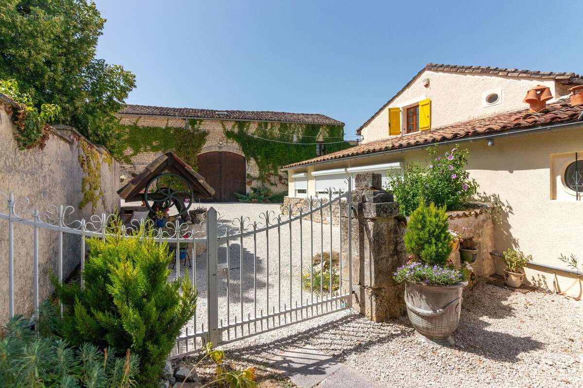Belle vue depuis cette charmante maison - photo 19