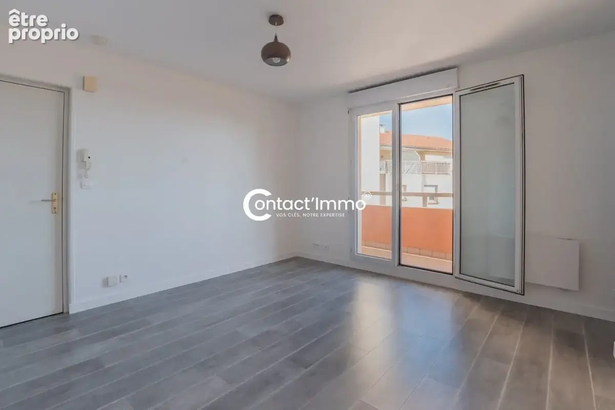 Appartement 1 pièce 21 m² à vendre à Clermont-Ferrand (63000) - photo 2