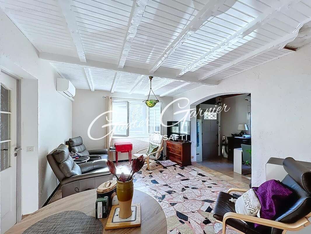 Photo 6 - Maison à LE LUC