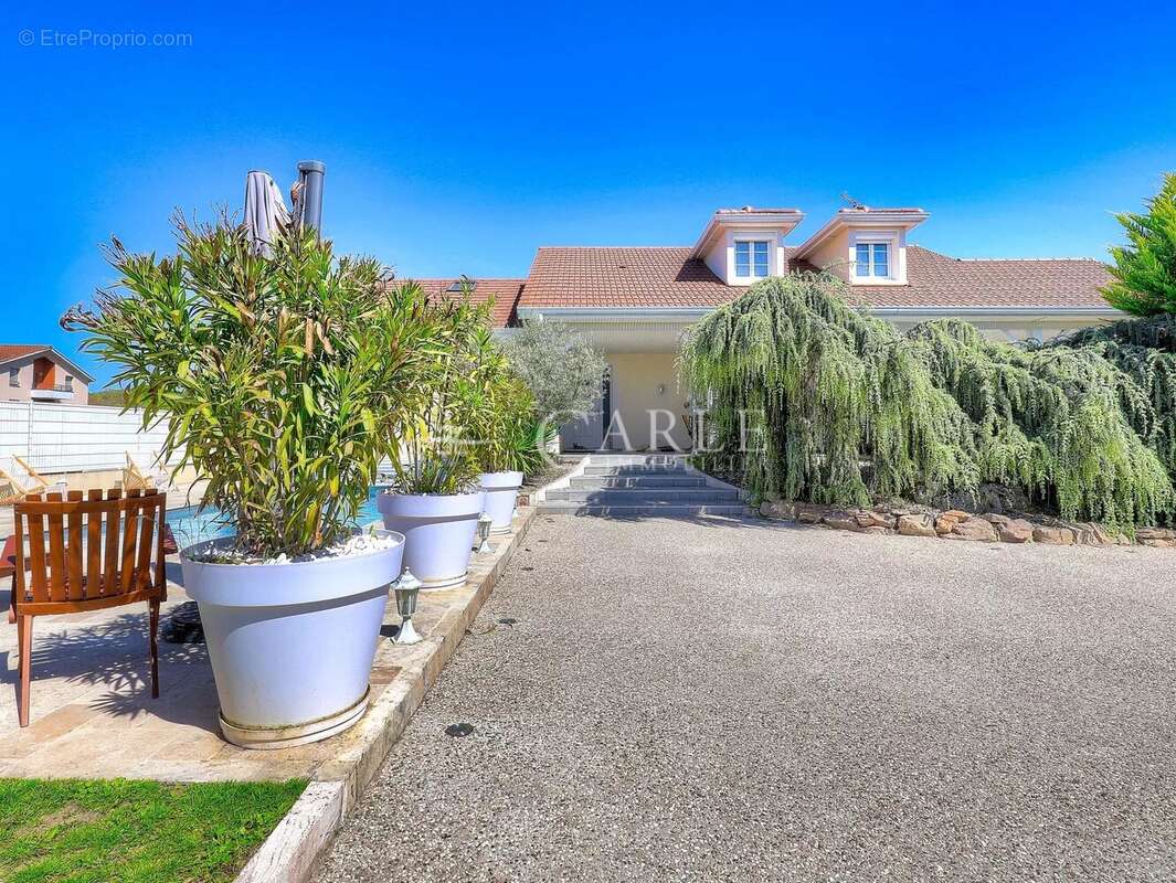 Maison à GENAS