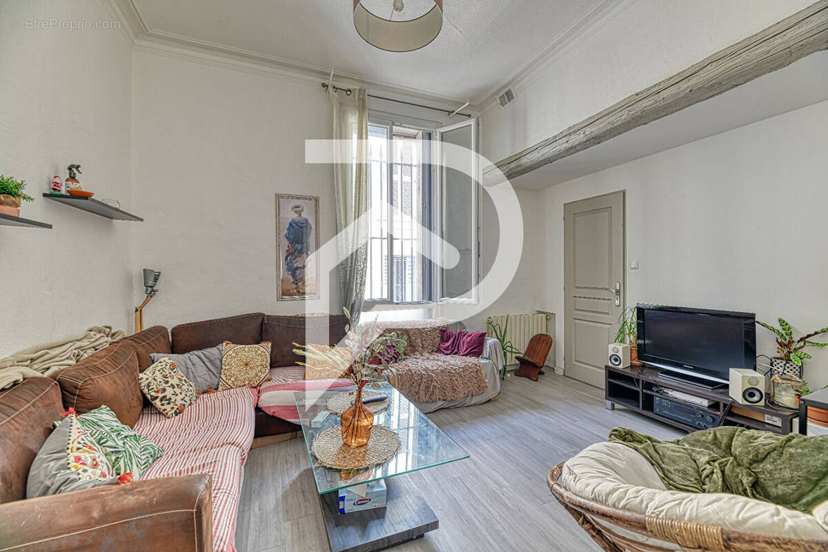 Appartement à NIMES