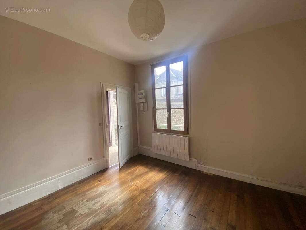 Appartement à MELUN