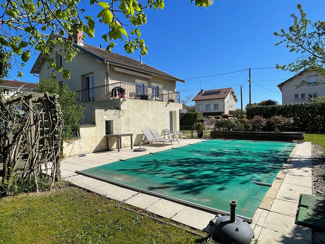 Maison à BOURG-EN-BRESSE