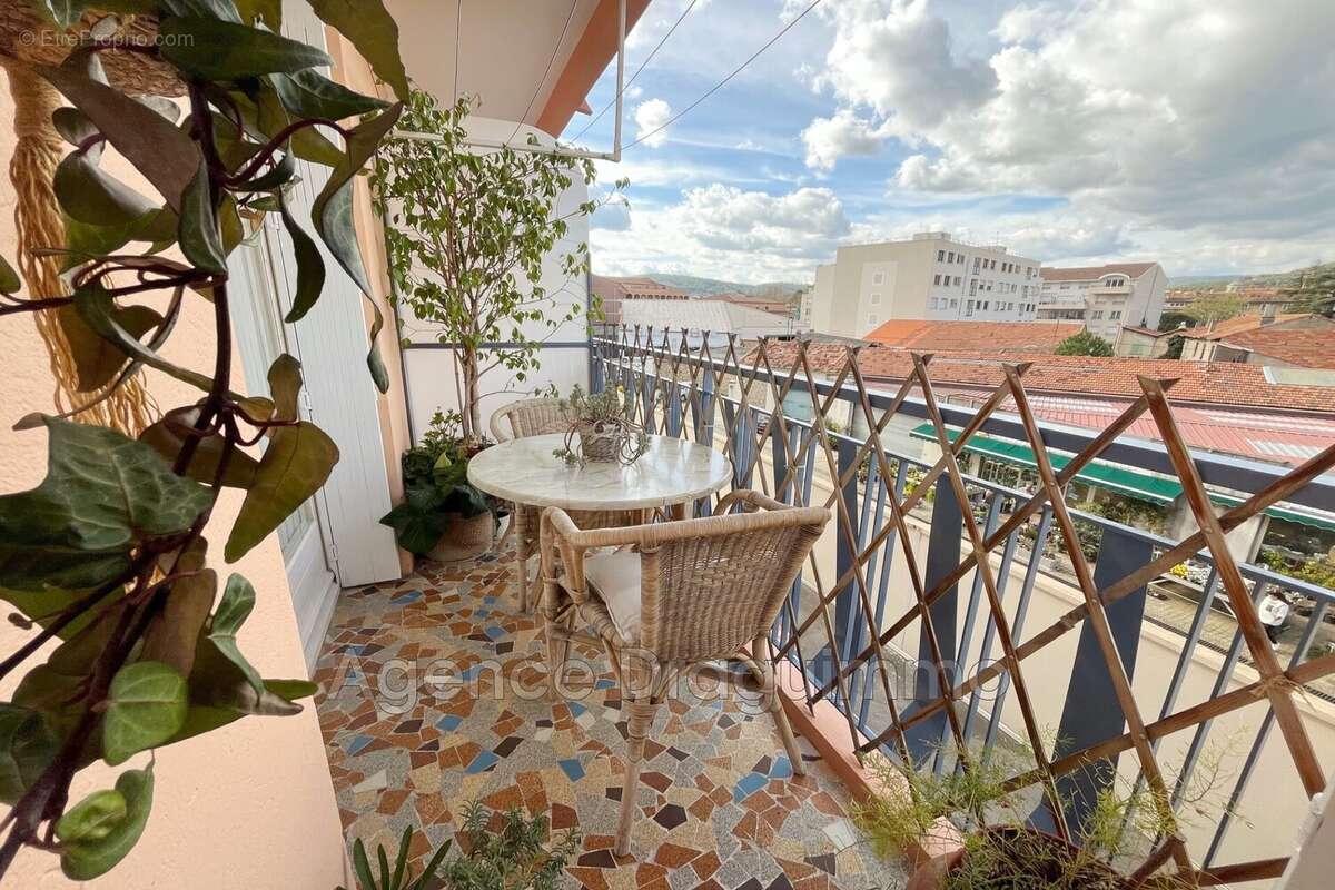 Appartement à DRAGUIGNAN