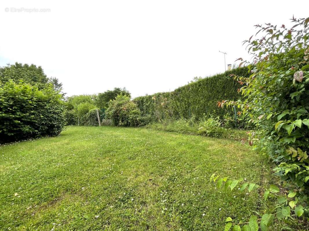 Maison 170 m² à Coudrecieux  - photo 7