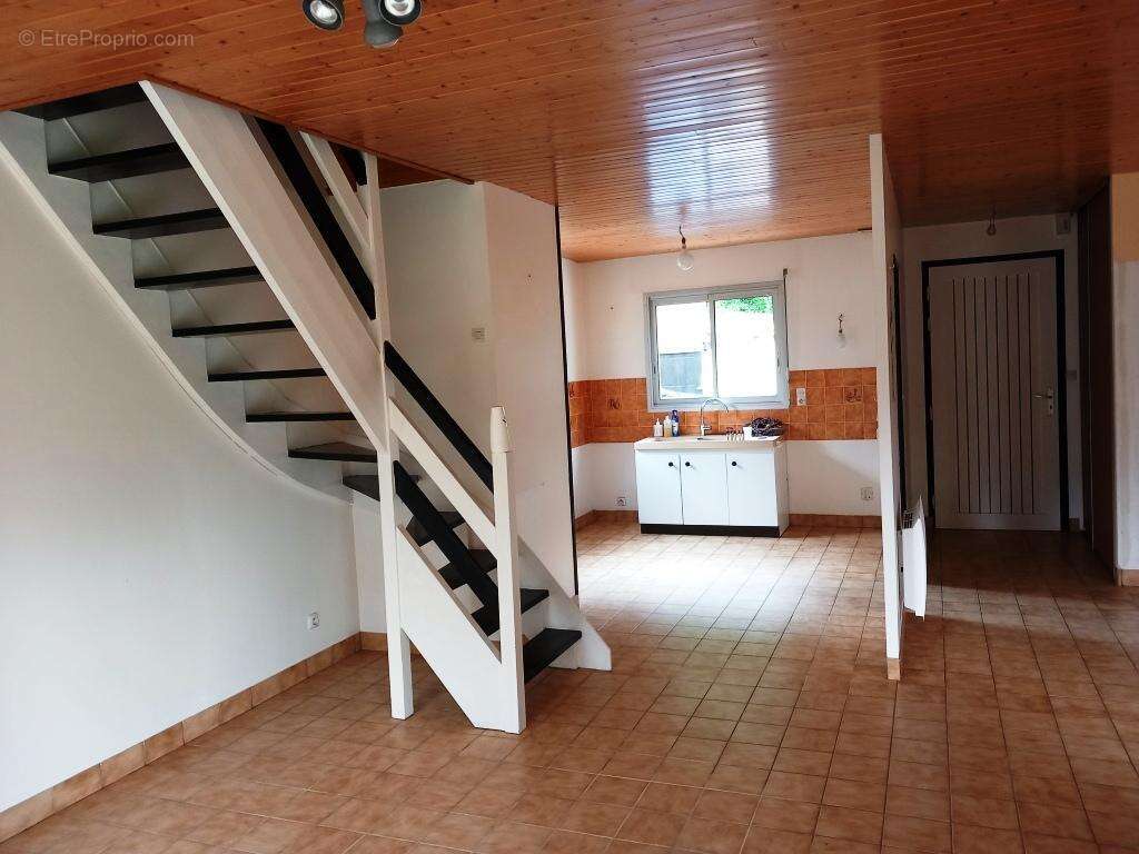 Maison à PLELAUFF