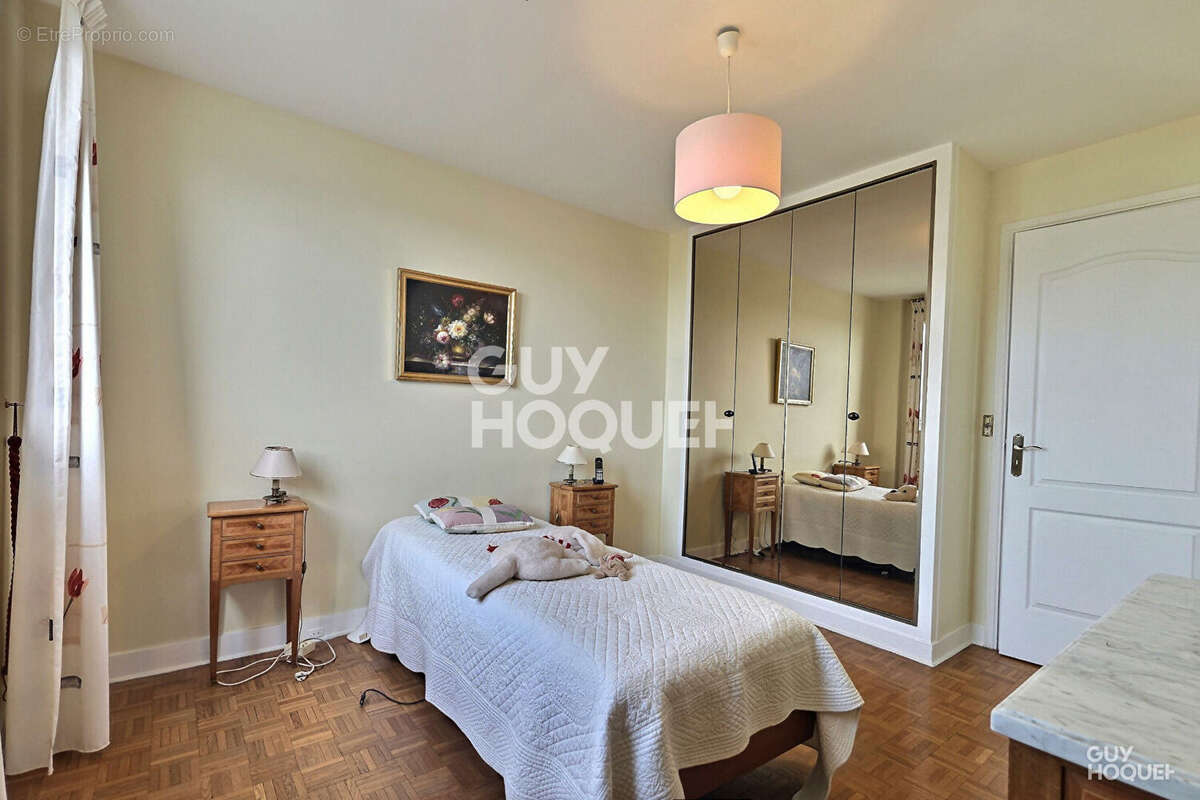 Appartement à MAISONS-ALFORT