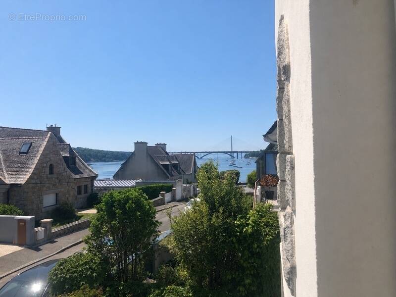 Maison à LE RELECQ-KERHUON