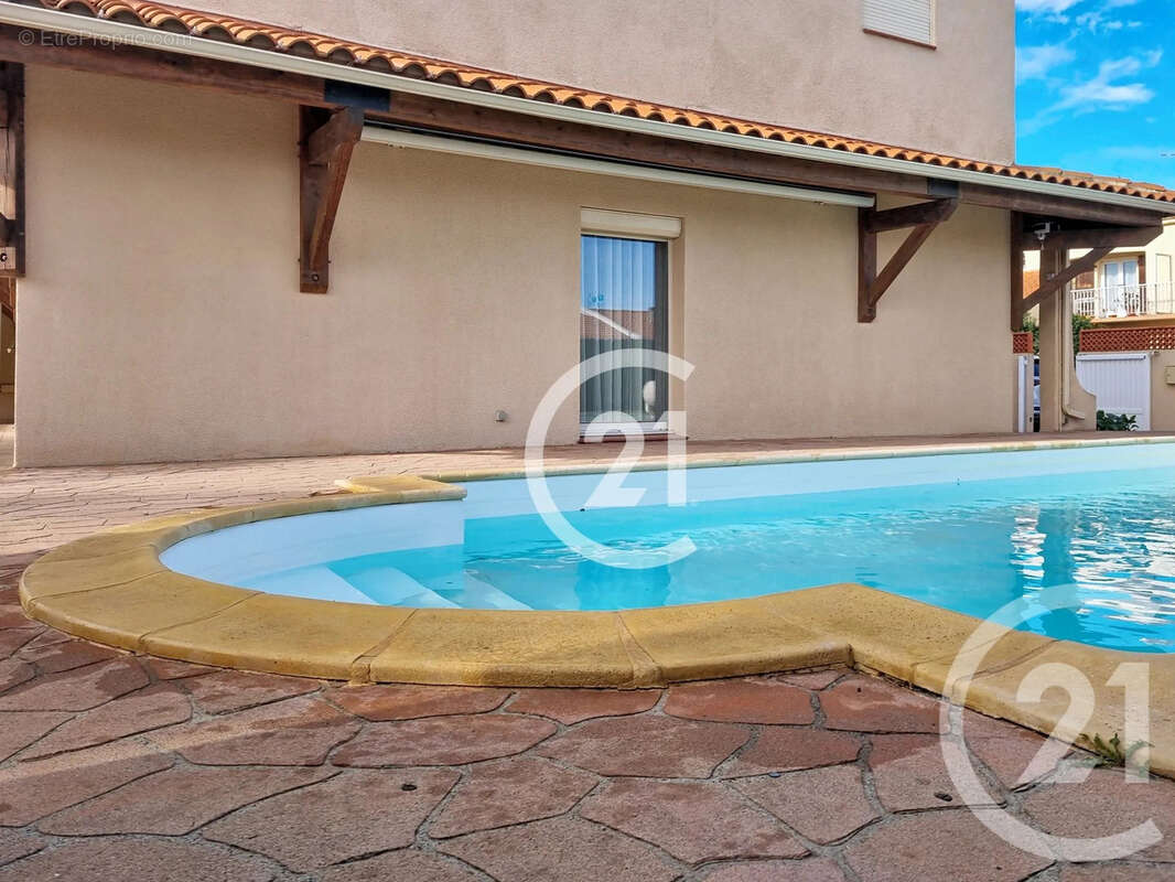 Maison à SAINT-CYPRIEN