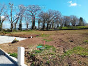 Terrain à SAINT-THOIS