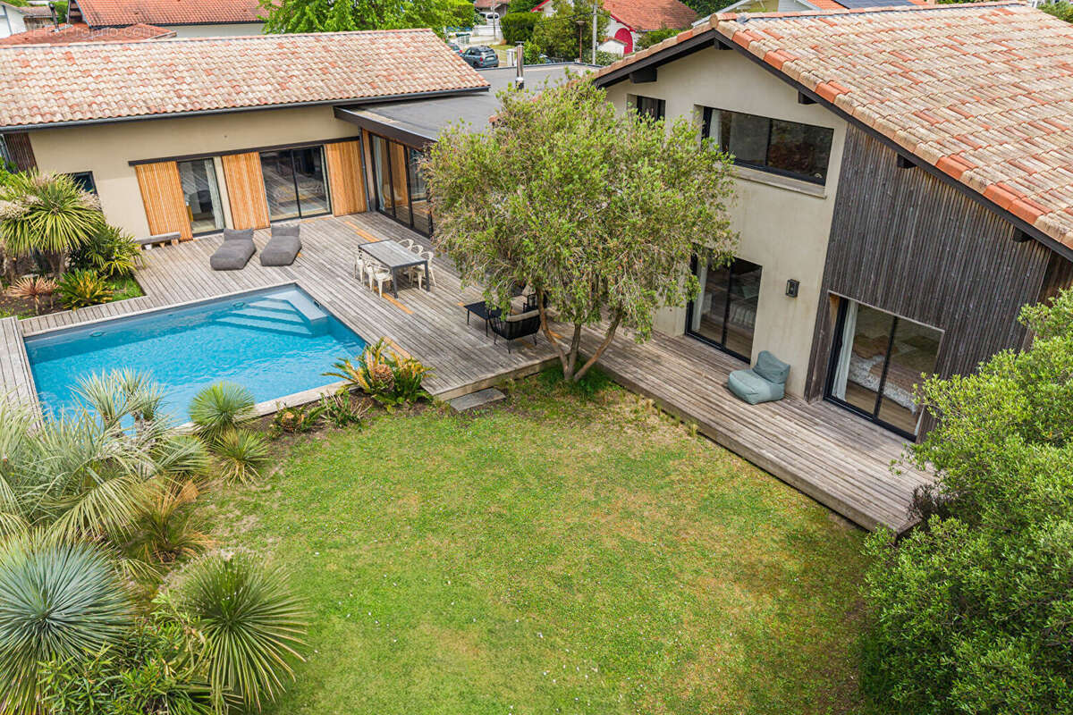 Maison à TOSSE
