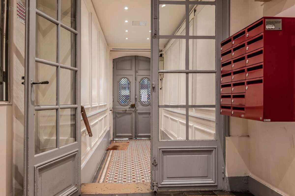 Appartement à PARIS-9E